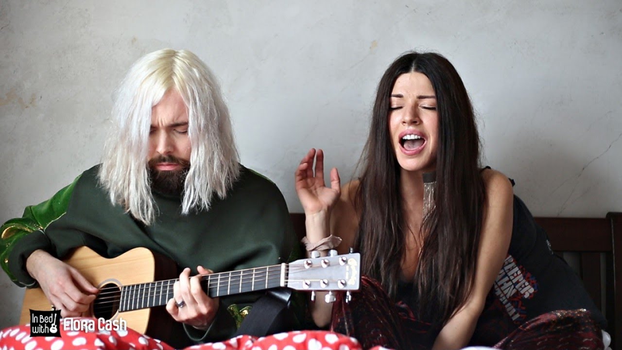 Flora Cash - Roses On Your Dress - acoustic for In Bed with at Reeperbahn Festival 2017