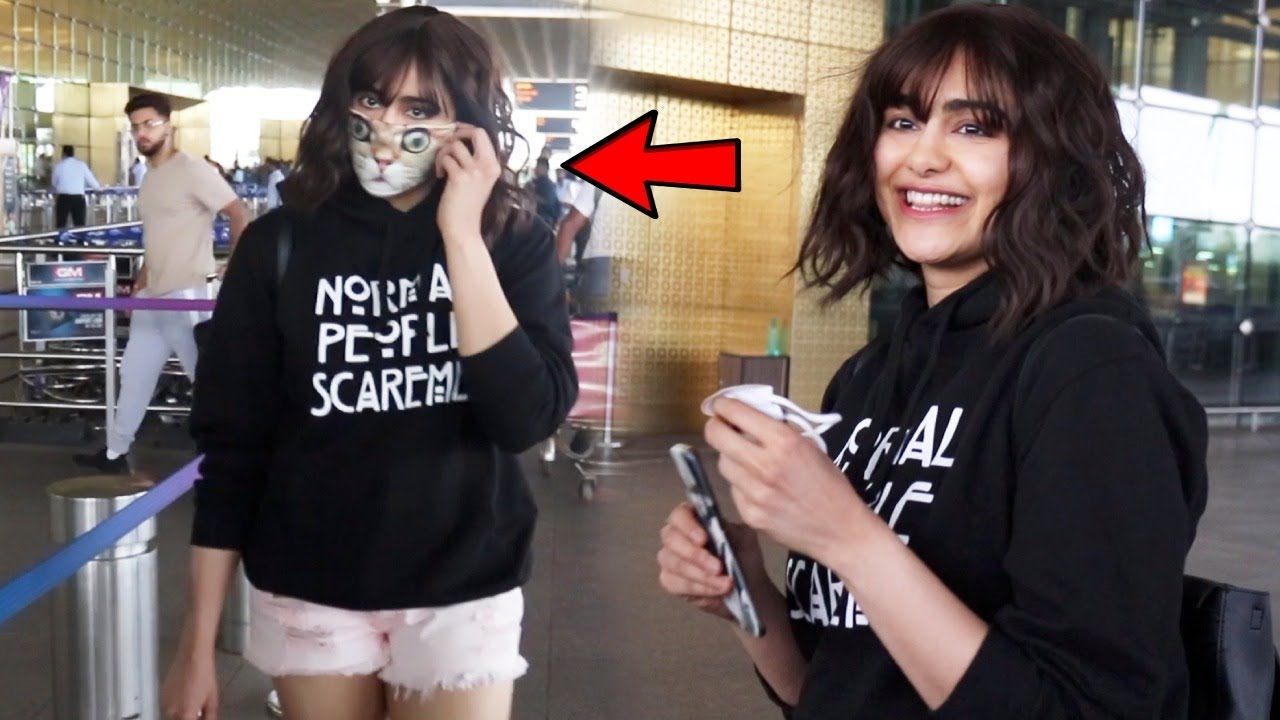 Adah Sharma Show Off Her CAT MASK When Snapped At Airport