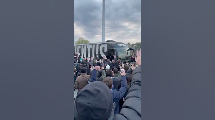 Arrivo del pullman della Juventus all’allianz stadium per Juve-Inter
