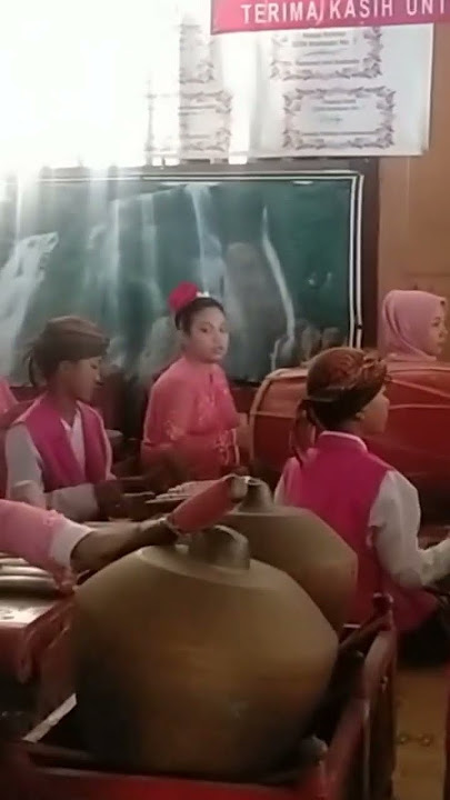 gamelan SD kratonan surakarta #gamelan #sinden #solo #surakarta #surakartahadiningrat