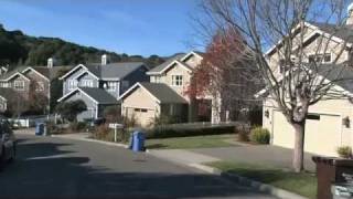 22 Meadow Ridge, Corte Madera Tri-level 4 bedroom home with views of Mt. Tam