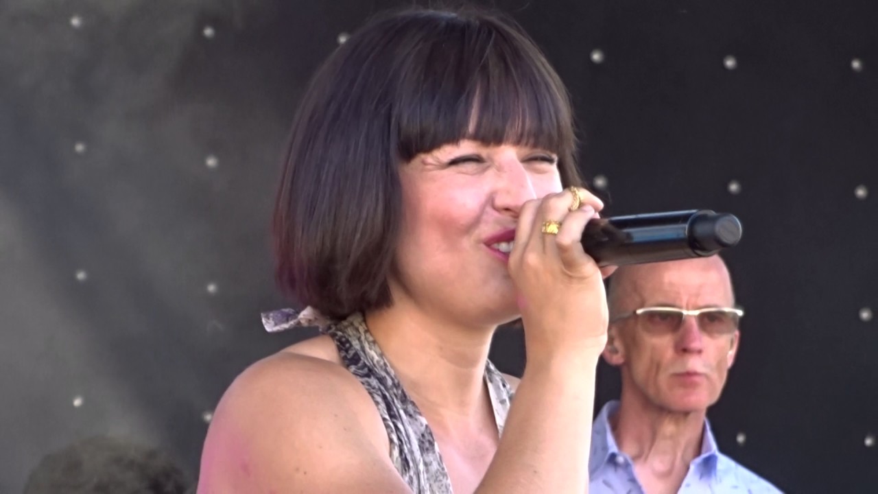 Natasha St Pier Tu Trouveras 28 Mai 17 En Concert A Aubagne Youtube