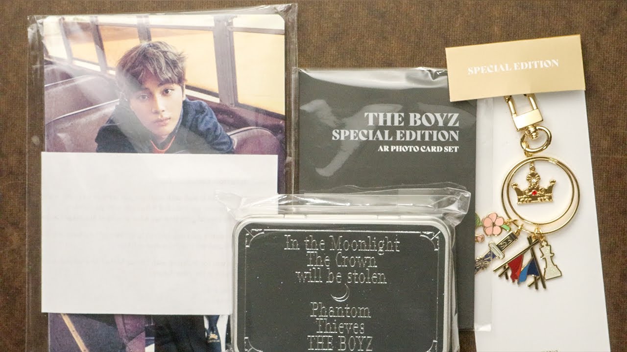 Unboxing | THE BOYZ SPECIAL EDITION MERCHANDISE - YouTube