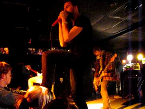 Mira Last Minute Sedative (Through The Storm) en YouTube Mira Last Minute Sedative (Through The Storm) en YouTube