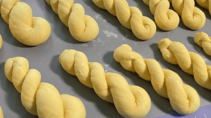 Qiz yigitni qollari bilan orgazmga olib kelgan video Xotinim bilan polshalik jinsiy aloqani tomosha qiling