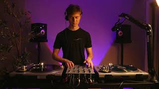 Late Night Hypnotic Techno DJ Vinyl Set | Genomix #5