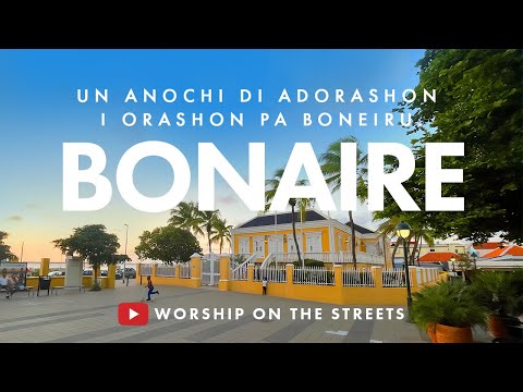 Awesome God - Bonaire, Wilhelminaplein - Presence Choir