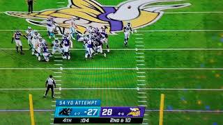 Joey slye horribly misses game winning field goal