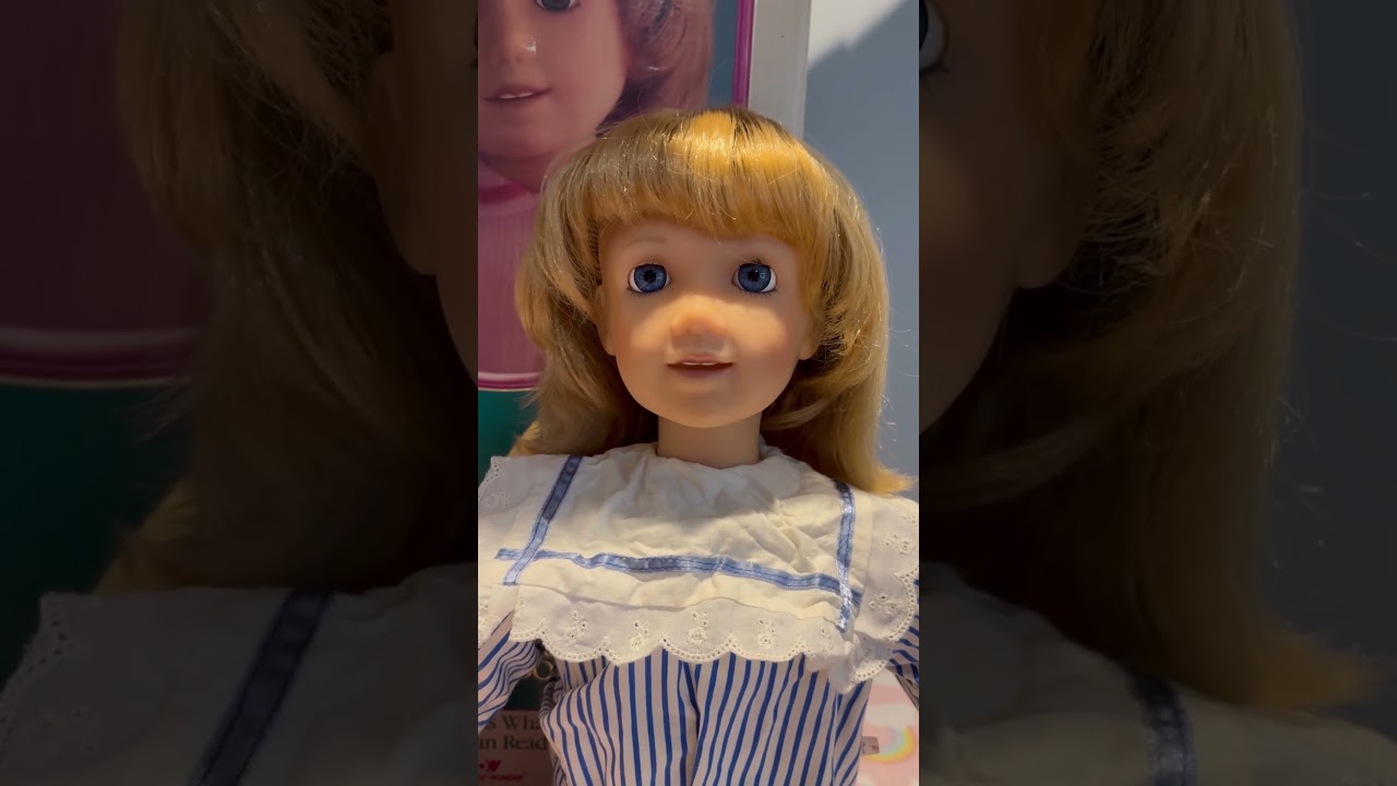 Worlds of Wonder Julie doll DEMONSTRATION