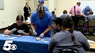UAMS and Mercy Hospital host M A S H camp for high schoolers