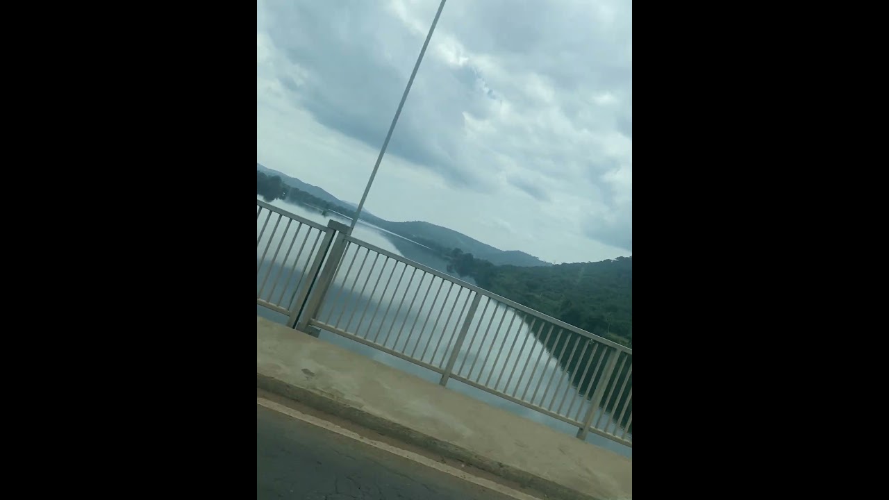 🚗 Driving Across the Akosombo Bridge After a Tour 🇬🇭 