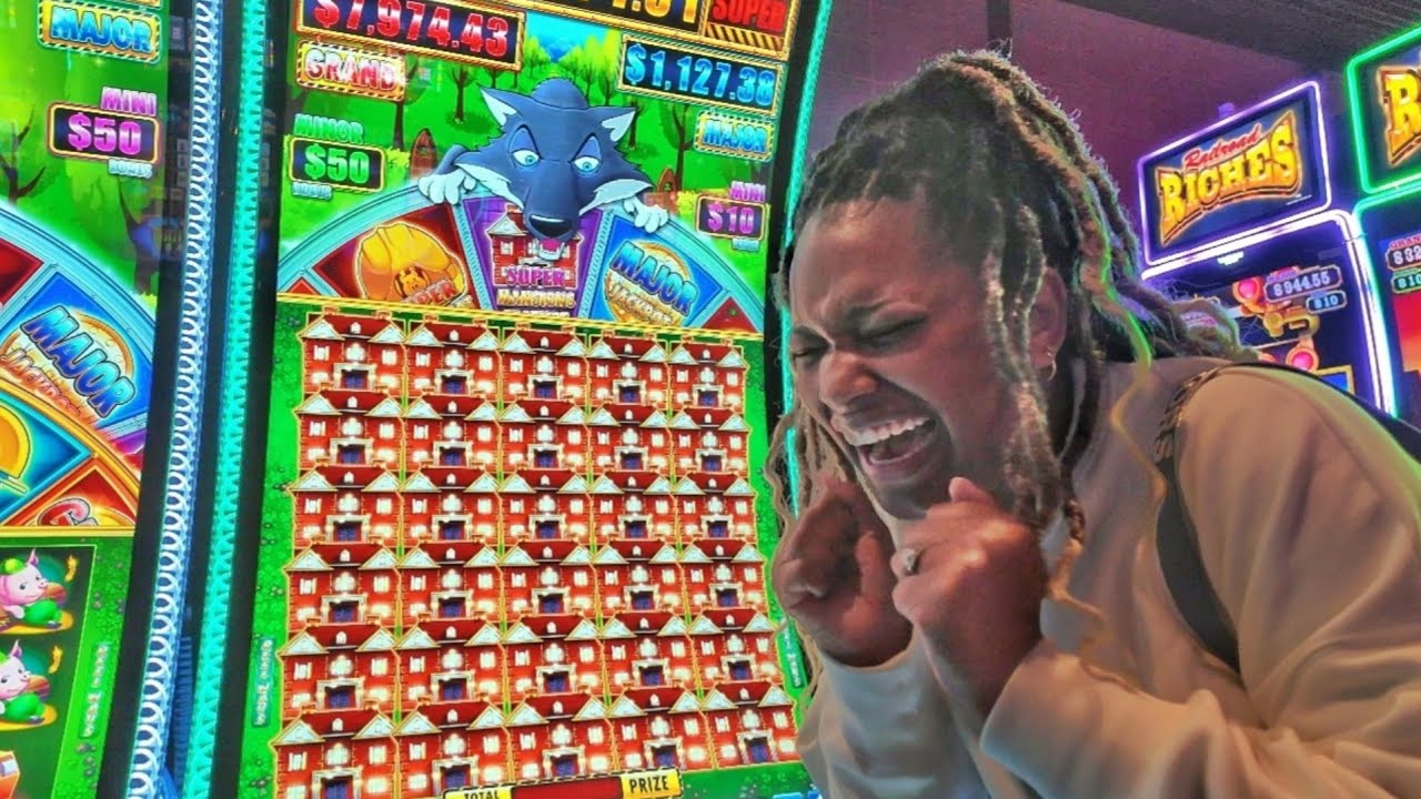 Она впервые получила роль в фильме «Суперособняк», и ЭТО случилось!!