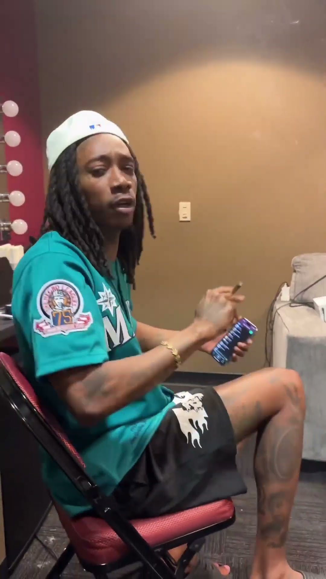 I always smoke the gang room out ?‍?️ #HighSchoolReunionTour