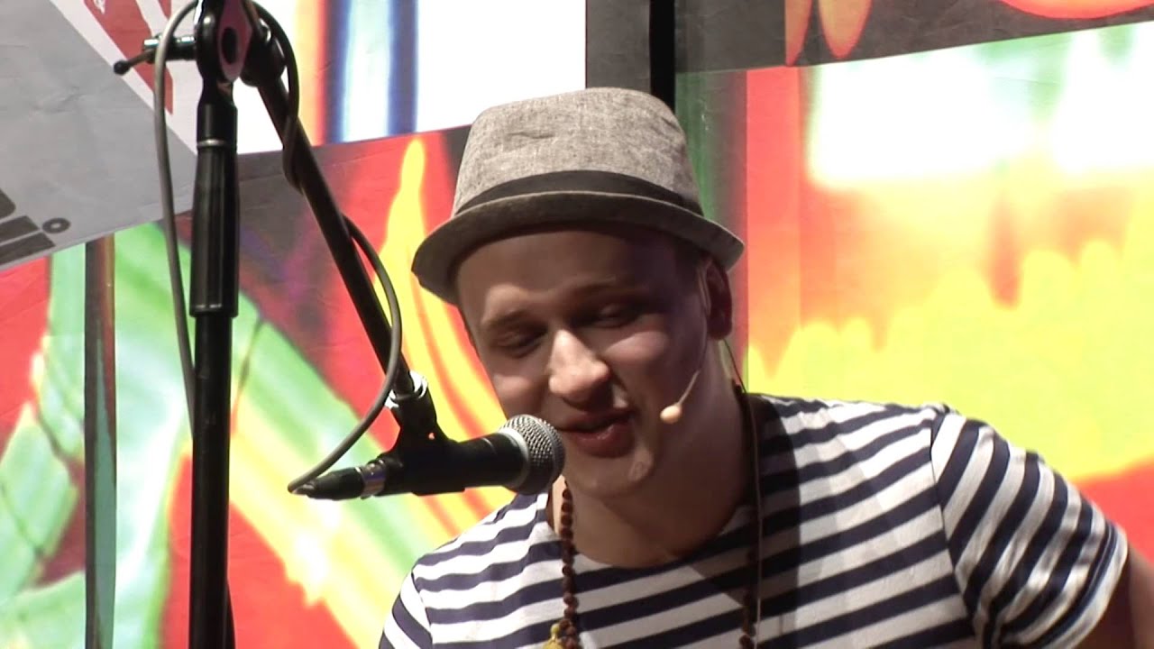 BONUS: Voxel - V naší ulici (18. 11.  2014, Palác Akropolis) - 7 pádů HD