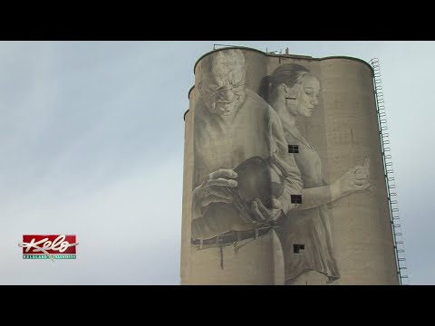 silo-mural-going-up-in-fort-dodge,-iowa