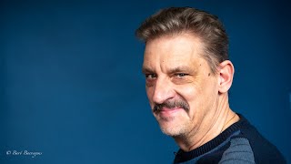 Peter Van den Begin over zijn rol in 'Zondag de Negenste'!