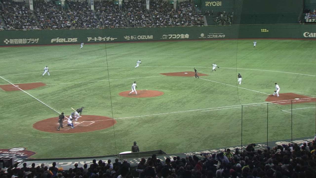 ヒットエンドランとは 世田谷区少年野球教室パイラスアカデミー 自分で決める力 を育む ヒットエンドランとは 世田谷区少年野球教室パイラスアカデミー 自分で決める力 を育む