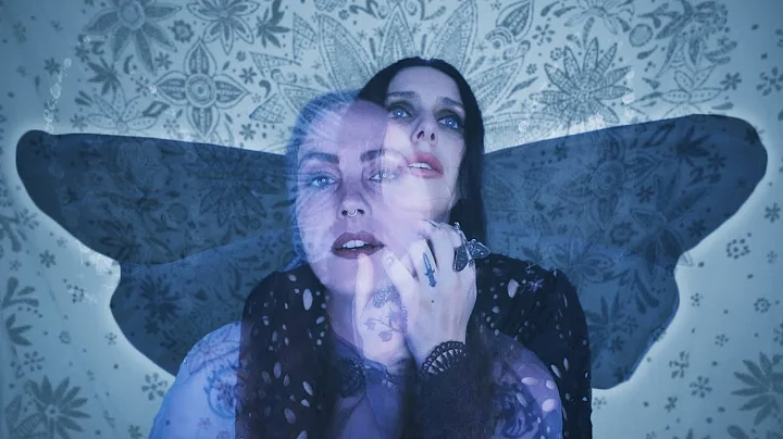 Chelsea Wolfe & Emma Ruth Rundle "Anhedonia" (Offi...