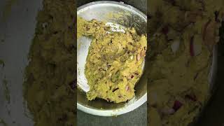ল্যাঠা (চ্যাং) মাছ দিয়ে রিং পকোড়া বানালা মাছ একেবারে নতুনত্ব রান্না#viralvideo #fish pakora#like