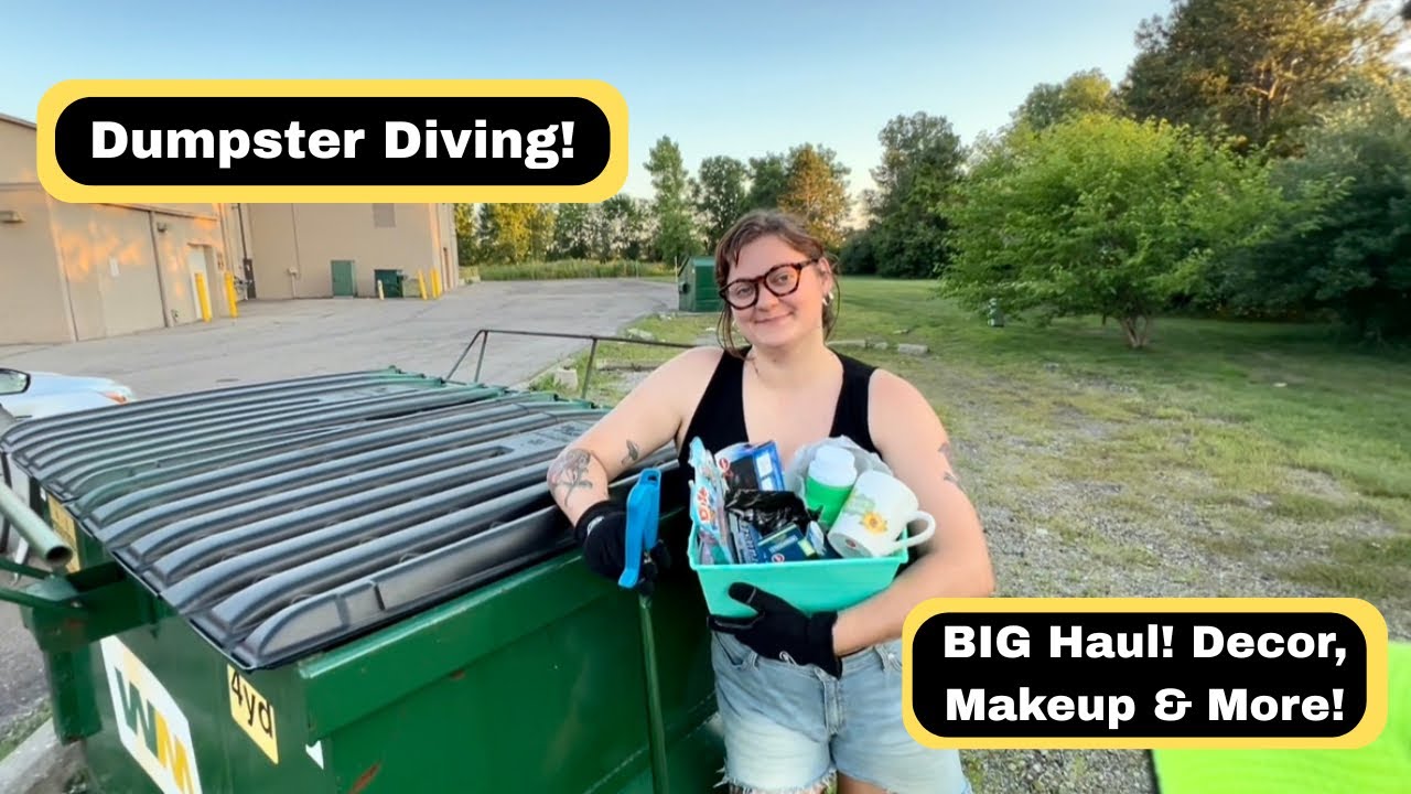 BIG Dumpster Dive Haul! Party Supplies, Makeup, & So Much More!