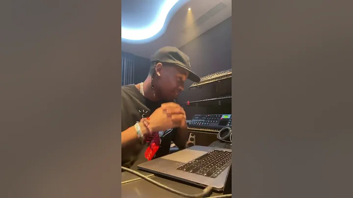 Travis Scott Cook Up On IGTV