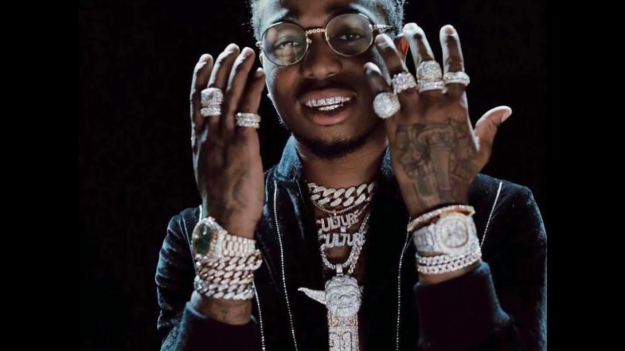 рука репера. распальцовки банды крипс. распальцовки crips. распальцовка весь сайд. распальцовки east coast.