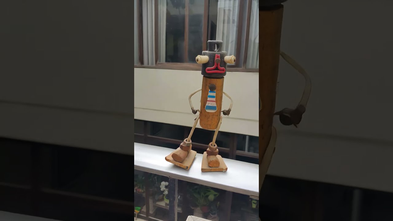 Boris Clark 2025/10/08 