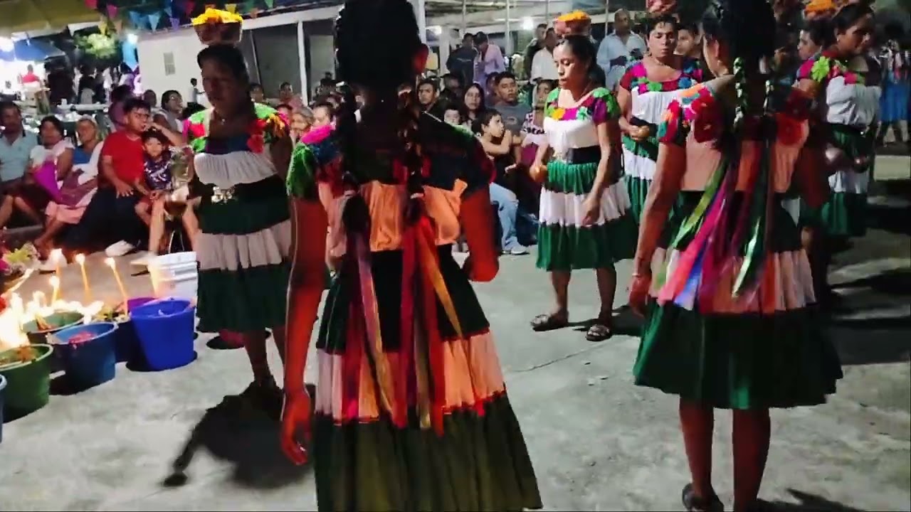 Danza de Inditas Santa Teresa de Jesús de Pahuatlan Hgo informes al 7711317902