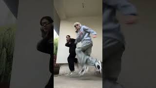 JUMP