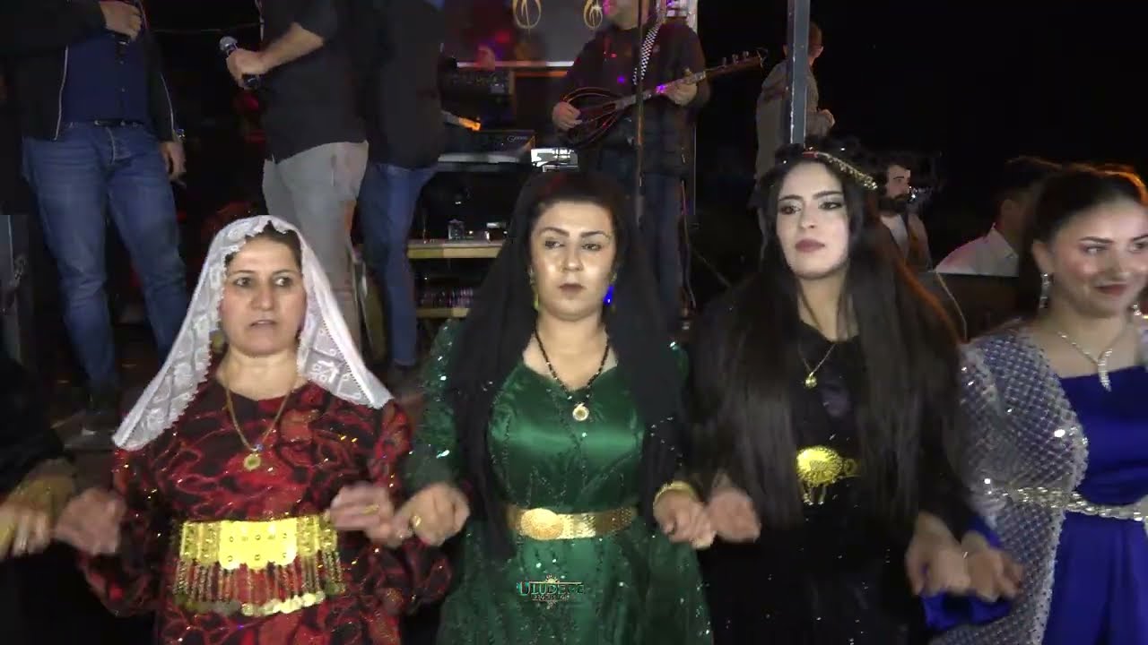 Şenoba Mizgin İslam Çiftinin Görkemli Düğünü Klip 4 Uludere Düğünleri