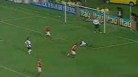 04/11/2007 - Vasco 1 x 2 Internacional - melhores momentos