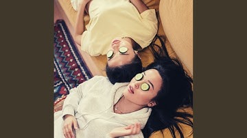 Pulsating Milk Baths