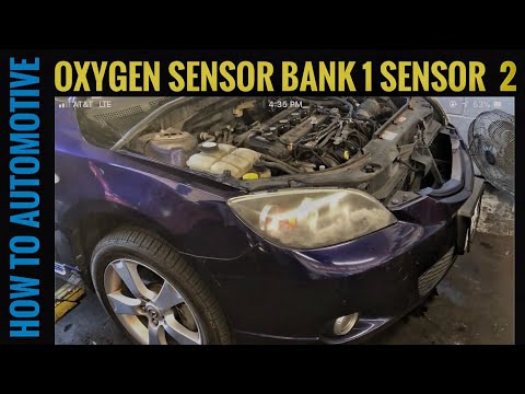 Vídeo: Com es canvia un sensor d’O2 en un Mazda 3?