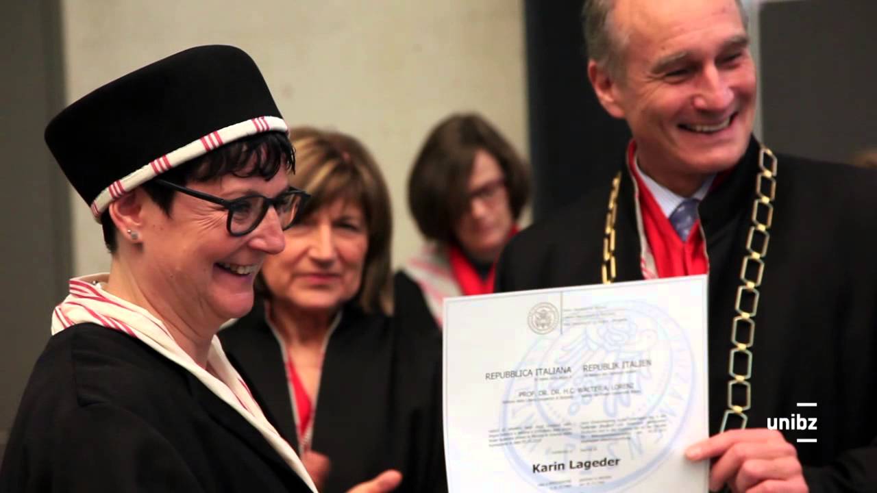 Diplomverleihung in Brixen - Cerimonia di conferimento dei diplomi a Bressanone