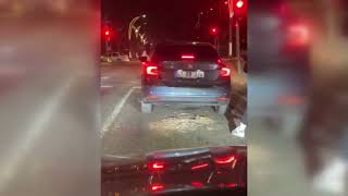 MİLLİ EGEMENLİK CADDESİ’NDE YOLA MOLOZ DÖKÜLDÜ