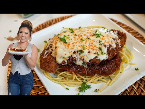 How to make a Easy CHICKEN PARMESAN | Homemade Marinara Sauce & Crispy Chicken Cutlets