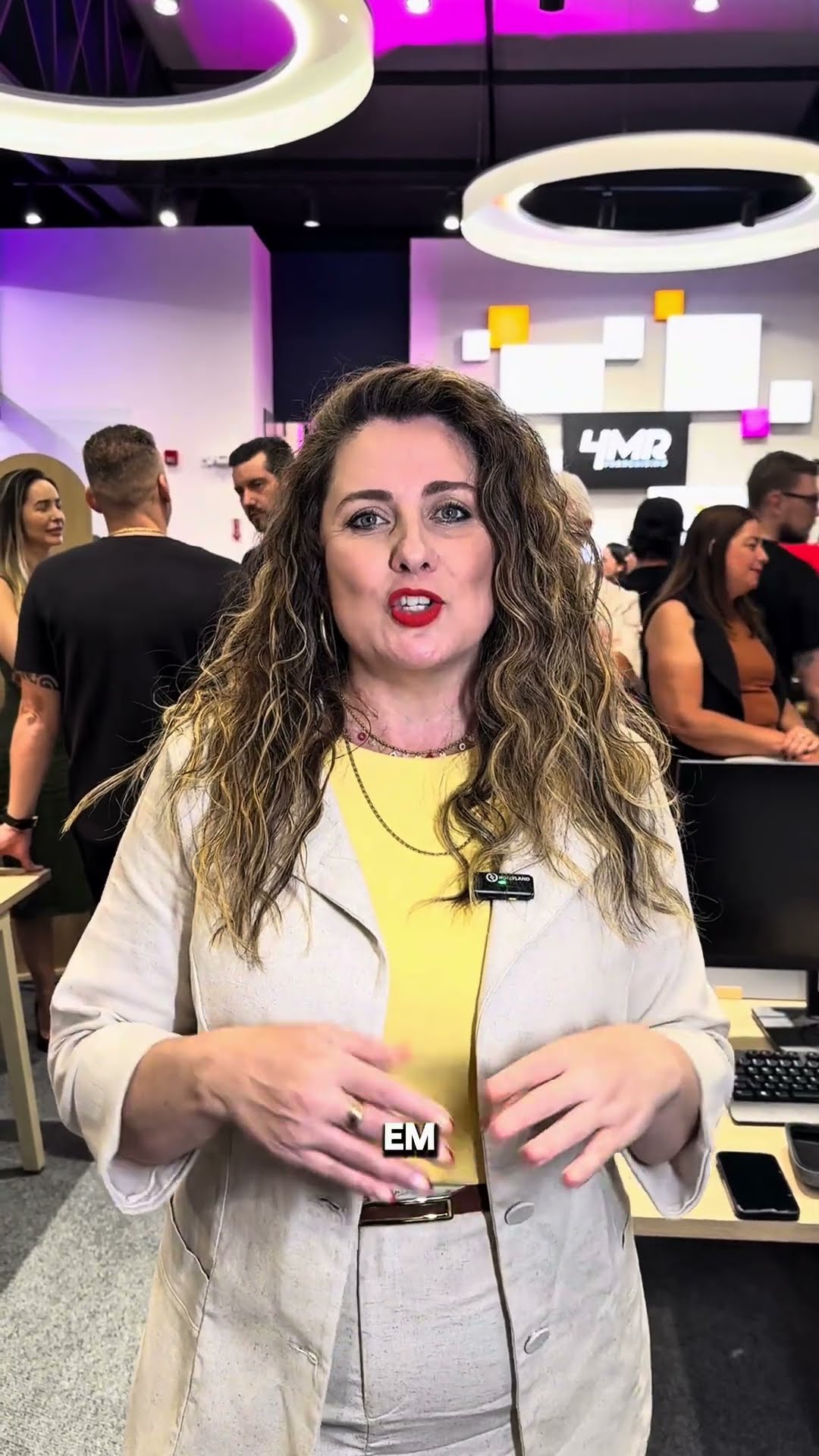 Franqueado(a) da rede em depoimento em vídeo para a Maroma Express