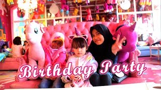 Serunya Ulang Tahun Kuda Pony | Maylaf&#39;s birthday party at My Little Pony Cafe