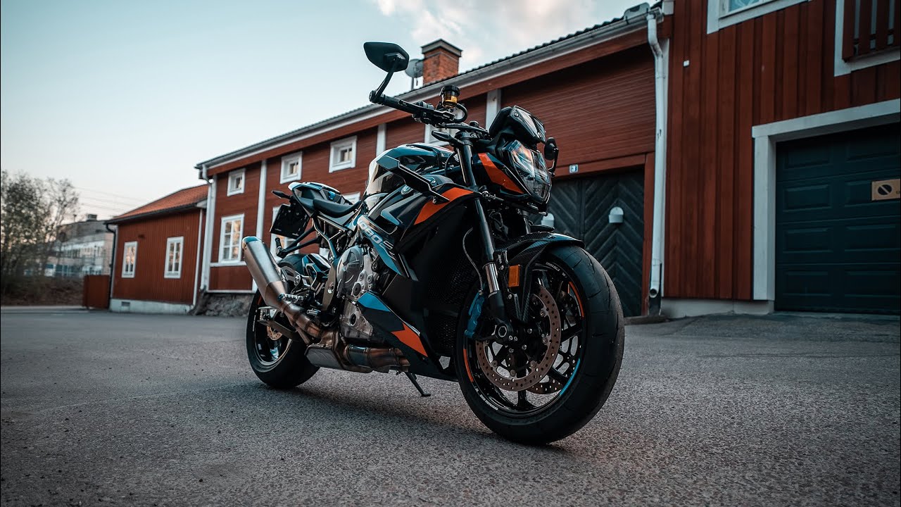 leverans utav BMW M1000R 2023! - YouTube