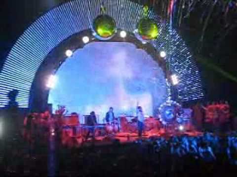 The Flaming Lips "Do You Realize??" (Concert Final...