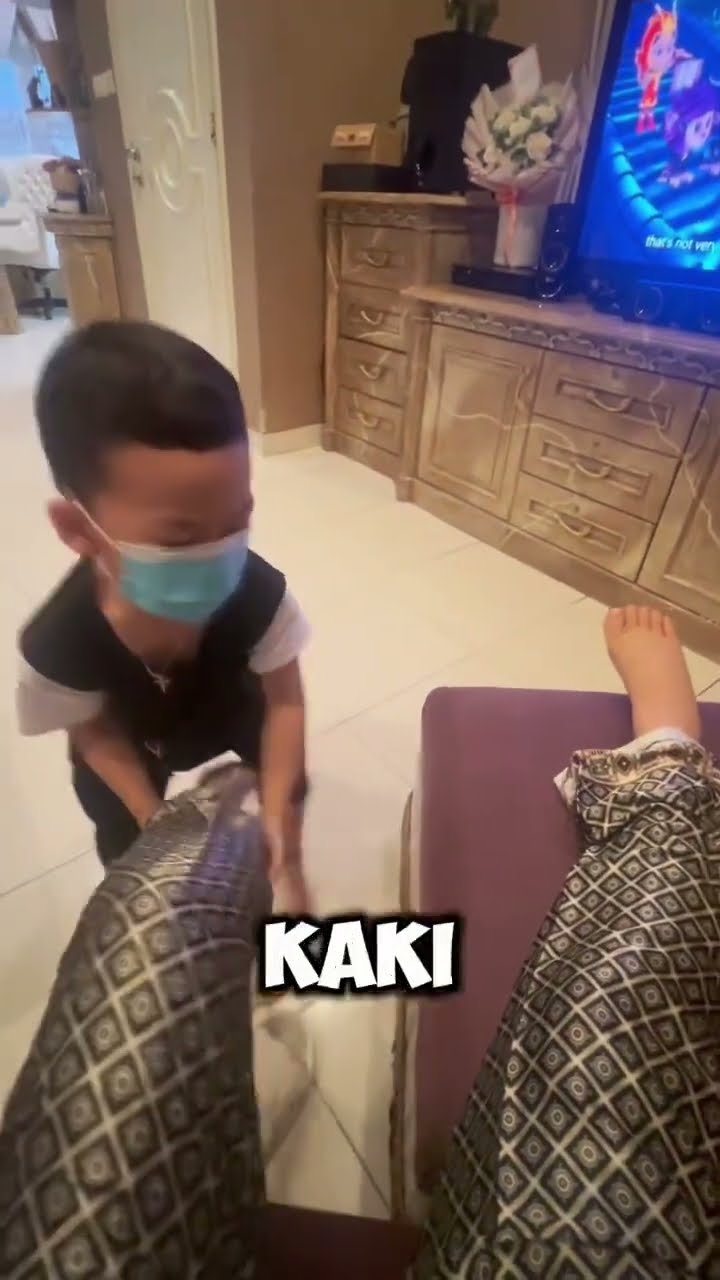 KAGET LIAT BOCIL GINI ?!