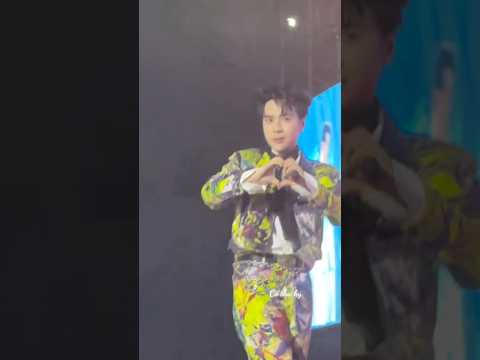 Tặng trái tim ấm áp vào giấc ngủ ngon Quang Hùng MasterD Concert Thanh Xuân #quanghungmasterd #video