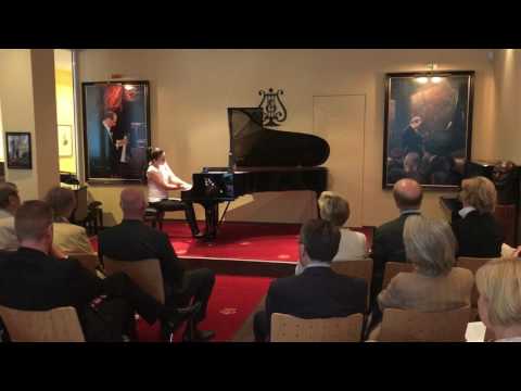Olga Scheps bei Steinway & Sons Berlin