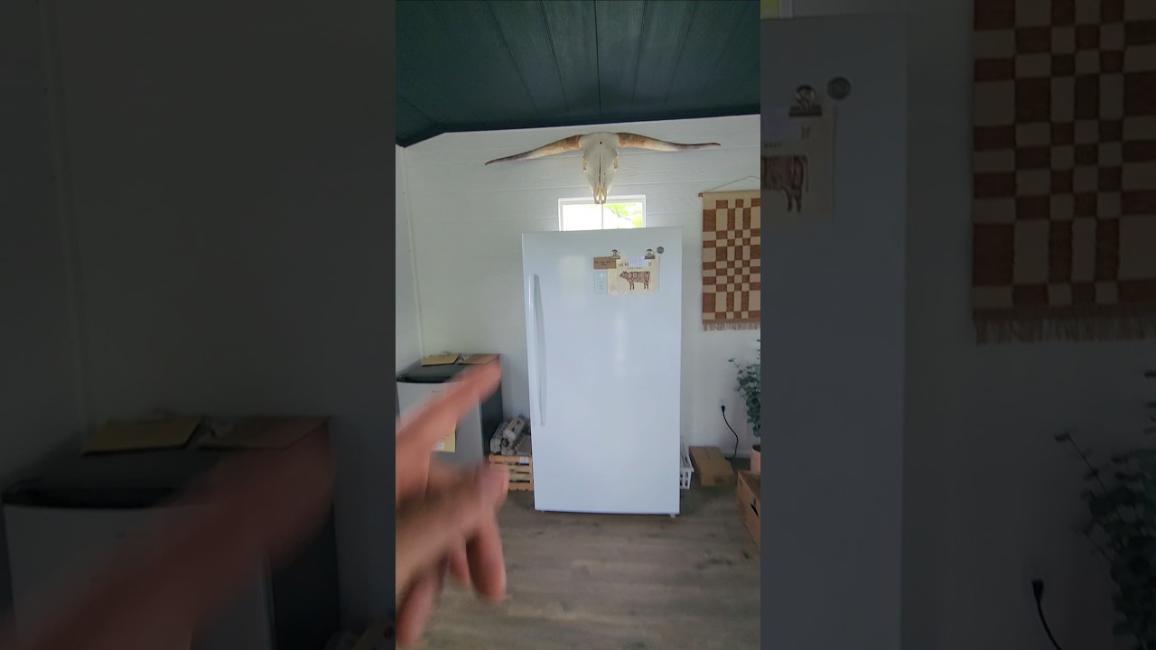 farm stand tour and Pastured pig set up!!!