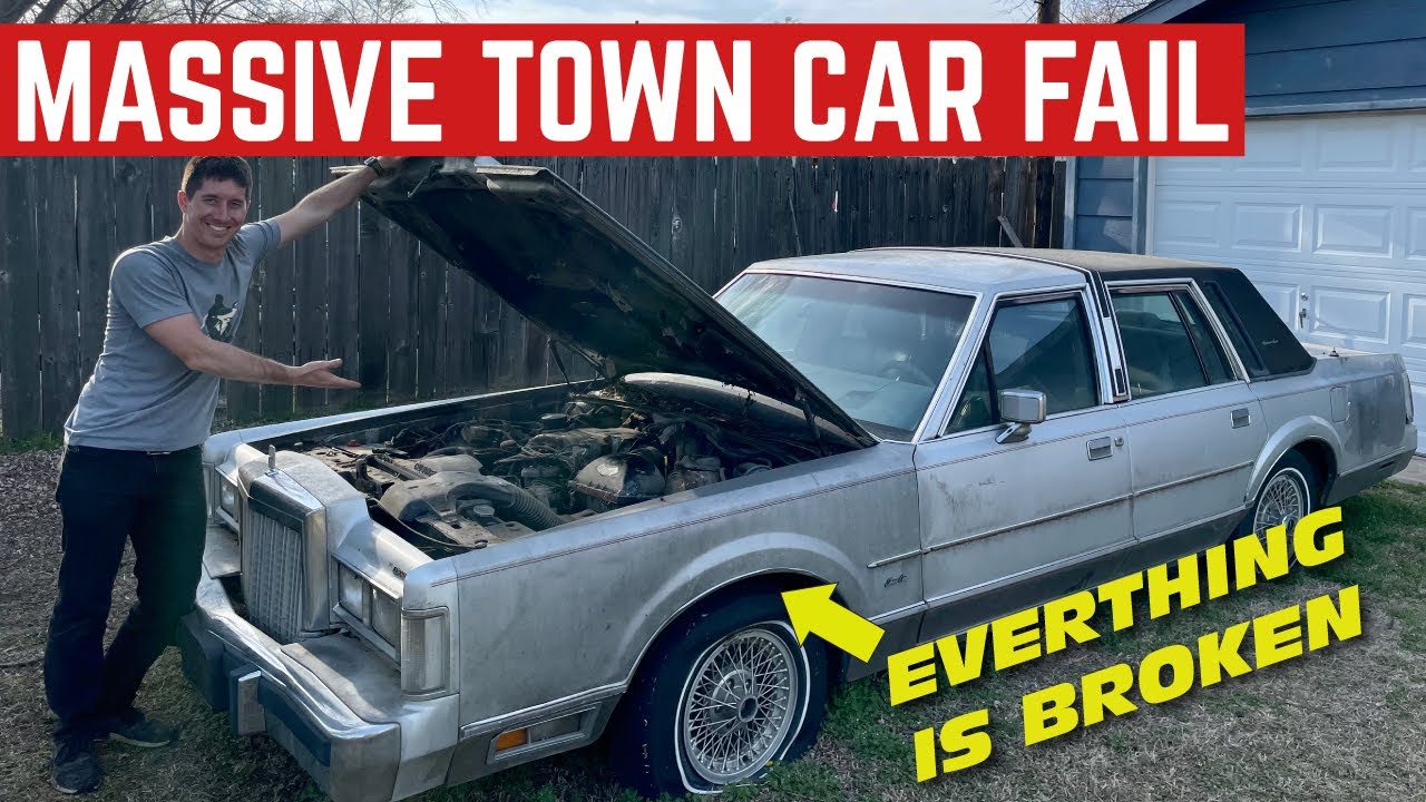 *HUGE MISTAKE* Buying A Lincoln Town Car With A Bad EVERYTHING - YouTube