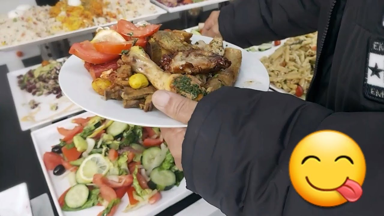 خرجنا المطعم بوفيه الخيمة ومشترياتنا البسيطة