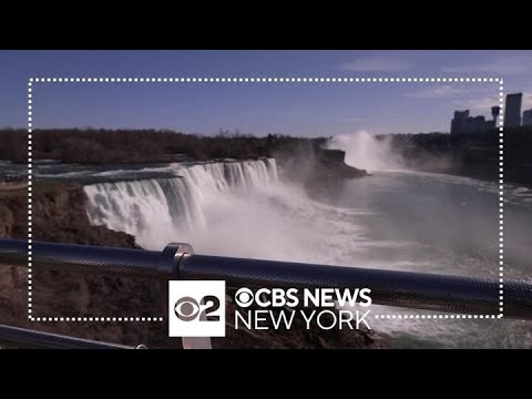 CBS New York is chasing the solar eclipse -- in Niagara Falls - YouTube