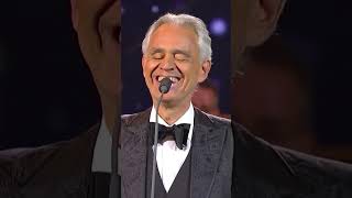 Un pequeño recap de lo que fue la presentación de @AndreaBocelli en el @festivaldevinachile