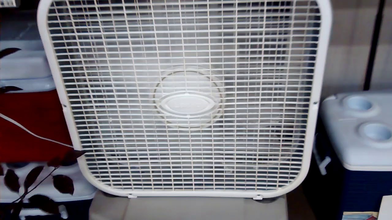 20" Lasko Box Fan
