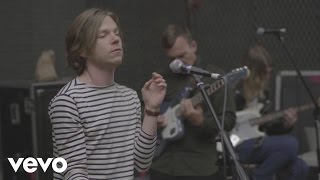 Video thumbnail of "Cage The Elephant - Tell Me I'm Pretty (Webisode 3)"